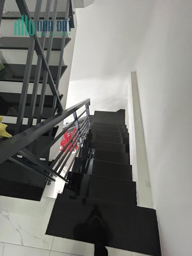 chính chủ bán nhà 4 tầng đường mã lò, hẻm xe hơi vào nhà, 48m2 nhỉnh 5 tỷ