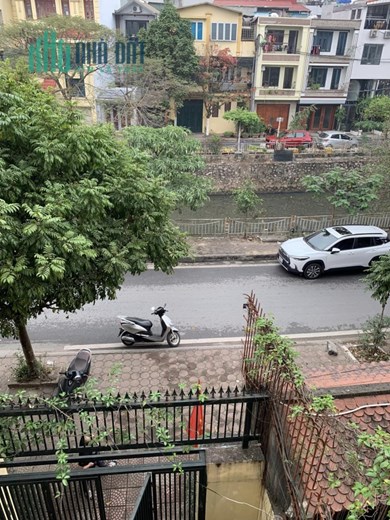 Bán 220m2 nhà vỉa hè kimh doanh mặt phố Giải Phóng Hoàng Mai Hà Nội 26 tỷ.