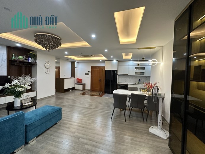 Bán chung cư Eurowindow 27 Trần Duy Hưng, nội thất cao cấp