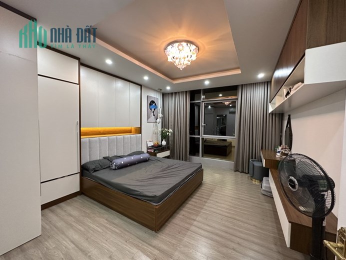 Bán chung cư Eurowindow 27 Trần Duy Hưng, nội thất cao cấp