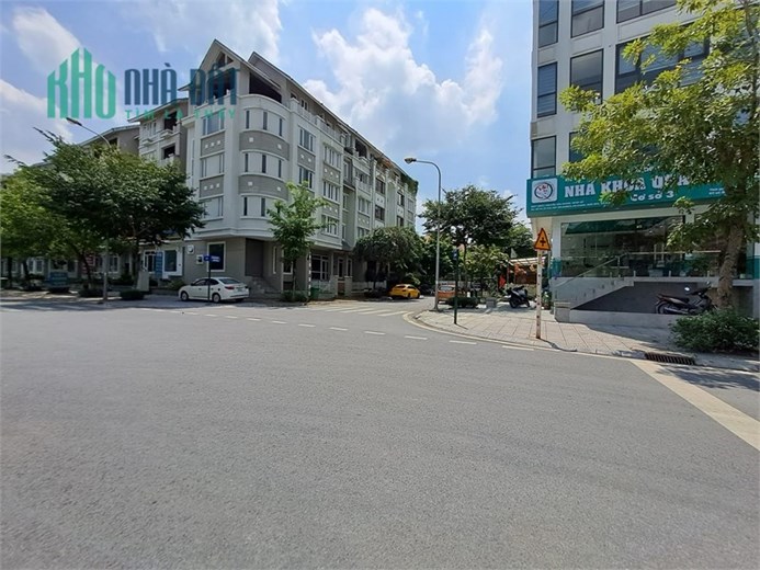 Chính Chủ Bán Nhà Khu D KĐT GELEXIMCO Lê Trọng Tấn, 2 Thoáng Kinh Doanh 120Mx4T giá 9.6 Tỷ