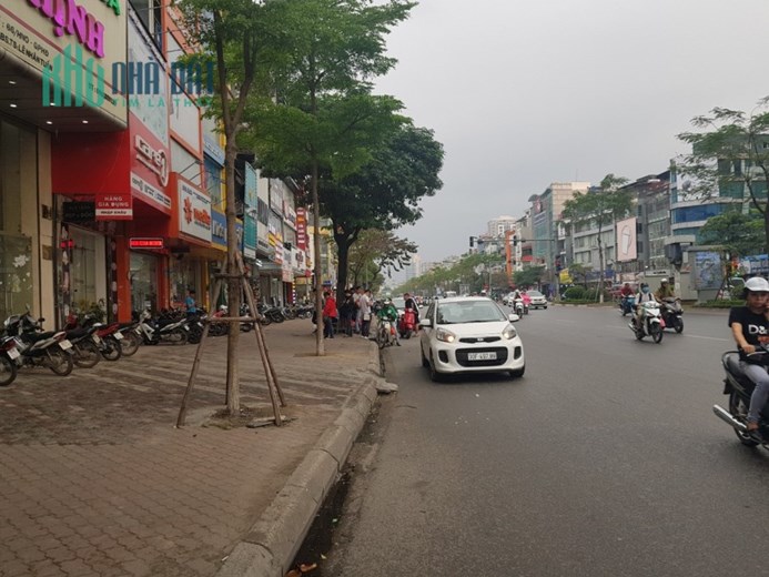 Bán 300m2 nhà mặt phố Liễu Giai Ba Đình Hà Nội.