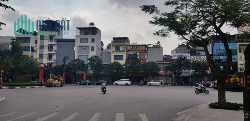 Bán 300m2 nhà mặt phố Liễu Giai Ba Đình Hà Nội.