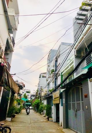 7x10M,Bán nhà HXH V1 Hoàng Hoa Thám Bình Thạnh, nhỉnh 5 tỷ,0901248068
