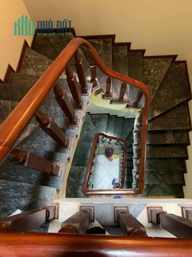 Bán nhà riêng phố Tôn Đức Thắng diện tích 47m2 giá chỉ 3,9 tỷ
