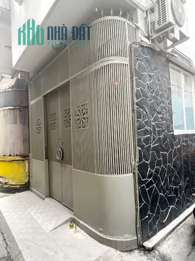 Căn góc 4 tầng sát đường Nguyễn Trãi P3Q5 -  Giá : 5.7 Tỷ