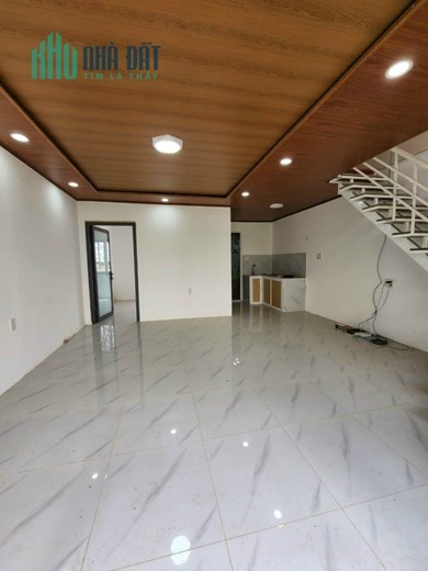 ( Wow Wow ) Chỉ 1.75 tỷ - Sở hữu ngay căn nhà đẹp giá rẻ tại Thái Phiên, Đà Lạt