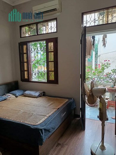 BÁN NHÀ PHỐ HỒNG HÀ-LÔ GÓC-CHỢ LONG BIÊN-80M 5xTỶ-CÔNG NĂNG TIỆN ÍCH MIỄN BÀN