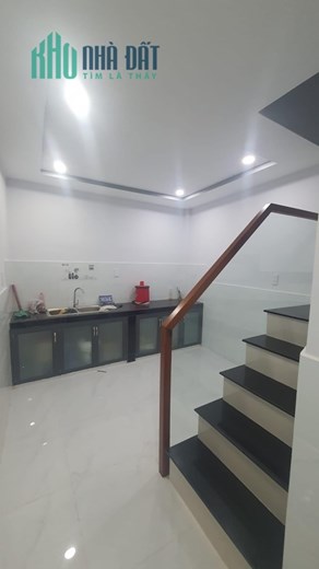 Bán gấp nhà siêu rẻ, 27m2, Quận 7, Lê Văn Lương, 2.x tỷ