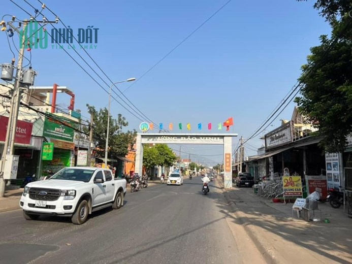 Chủ bán rẻ lô đất mặt tiền lớn - cách chợ lớn 500m - thổ cư - Sổ Hồng Riêng