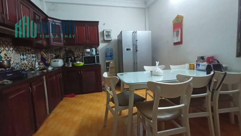 Bán nhà LÔ GÓC Tôn Đức Thắng, 25m2 x 5T, MT 3m, 2.7 tỷ, lh 0966037496
