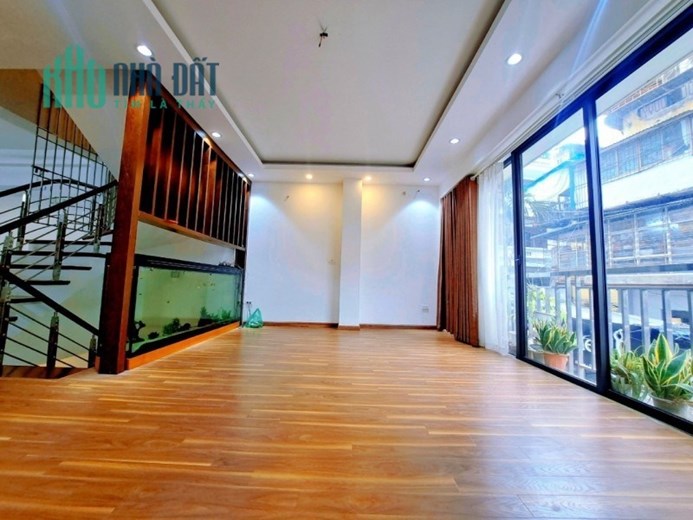 DUY NHẤT 1 CĂN PHỐ TÔN ĐỨC THẮNG Đống Đa 30m2 4 tầng NHÀ ĐẸP ở ngay 4.5 tỷ lh 0966037496