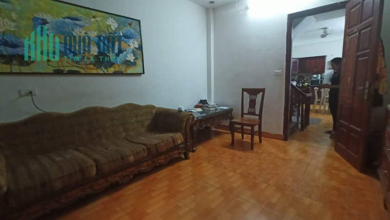 BÁN NHÀ TÔN ĐỨC THẮNG, 40M2 X 4 TÀNG, 3 BƯỚC CHÂN RA VIEW HỒ, Ô TÔ ĐỖ CỬA, 4,4 TỶ LH 0966037496