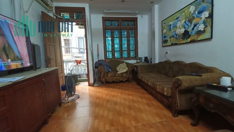 BÁN NHÀ TÔN ĐỨC THẮNG, 40M2 X 4 TÀNG, 3 BƯỚC CHÂN RA VIEW HỒ, Ô TÔ ĐỖ CỬA, 4,4 TỶ LH 0966037496