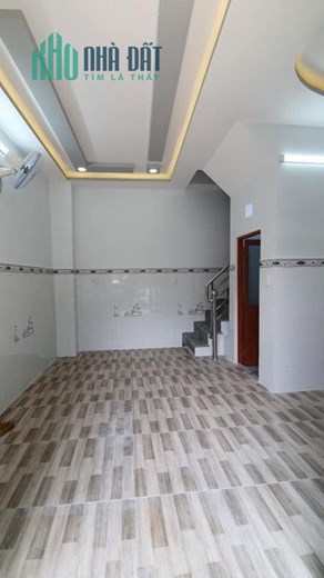 Hồng Bàng Quận 6 3 tầng BTCT hẻm thông 2 tỷ nhỉnh.