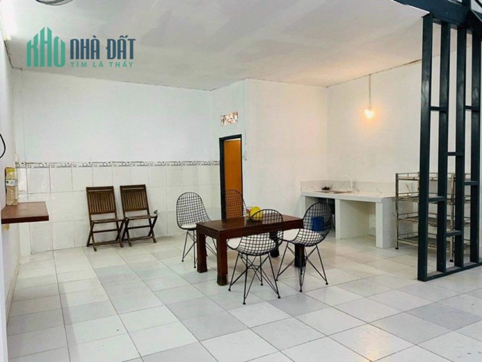 QUÁ NGON BÌNH TÂN - XE HƠI VÀO NHÀ - KHÔNG QUY HOẠCH - 65M2 - NGANG 5.3 CHỈ 3.35 TỶ