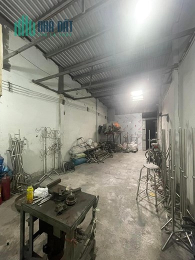 chính chủ bán nhà C4 đường nguyễn sơn, hẻm ô tô, 75m2 chỉ 5.86 tỷ, gần mặt tiền