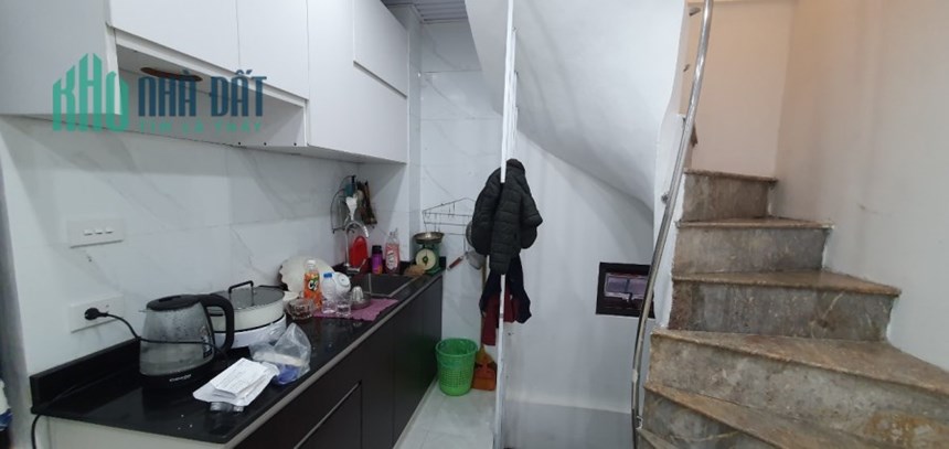 Bán nhà 5 tầng hiếm tại Hồng Mai, giá 1 tỷ x.