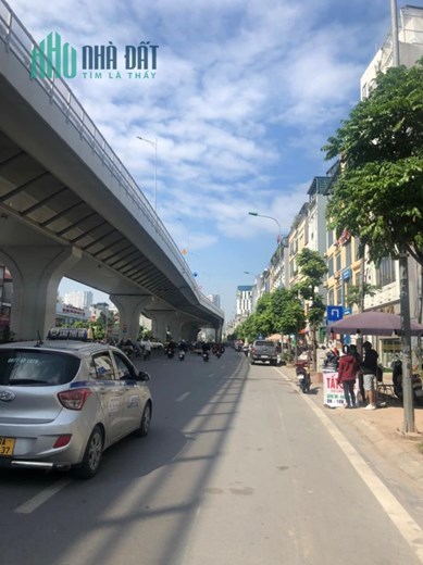 118 triệu/m2, nhà mặt phố Đại La, 160m, mặt tiền 18m, 2 tầng, siêu kinh doanh, giá 18.9 tỷ