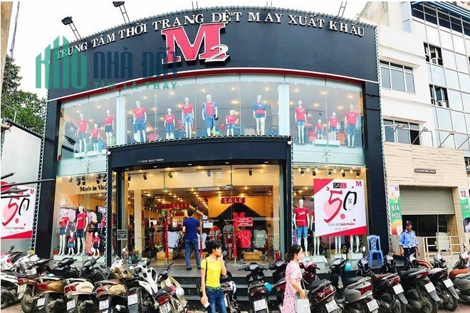 118 triệu/m2, nhà mặt phố Đại La, 160m, mặt tiền 18m, 2 tầng, siêu kinh doanh, giá 18.9 tỷ