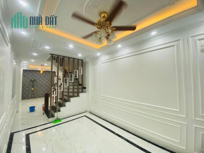 BÁN NHÀ NGUYỄN AN NINH, Ô TÔ VÀO NHÀ  55M2 X5 TẦNG GIÁ CHỈ 6 TỶ