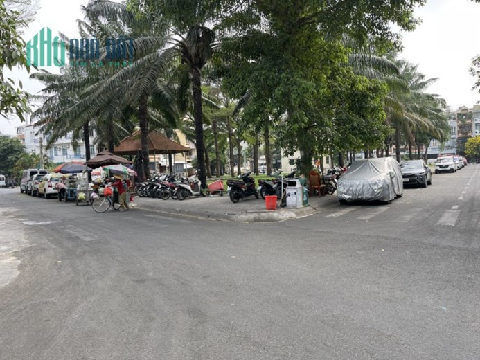 NHÀ MẶT TIỀN ĐƯỜNG SỐ 18, BÌNH TRỊ ĐÔNG B, BÌNH TÂN, 84M2, 3 TẦNG, 5PN, NHÀ MỚI 12,9 TỶ