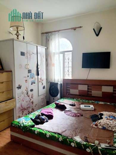 BÁN NHÀ ĐẶNG VĂN NGỮ, ĐỐNG ĐA, Ô TÔ, 43M2 7T MT4.5M, GIÁ 7.8 TỶ