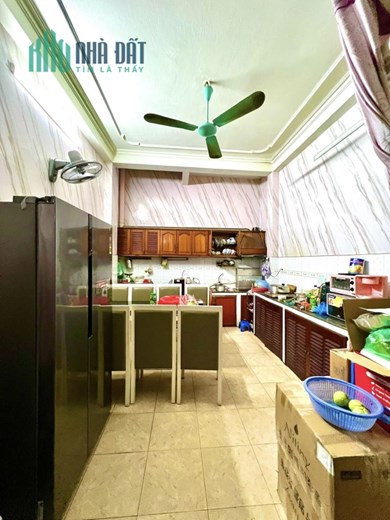 Bán nhà Nguyễn Phúc Lai, Đống Đa 59m2, 5 tầng, nội thất xa xỉ, ô chờ thang máy,  16.5 tỷ