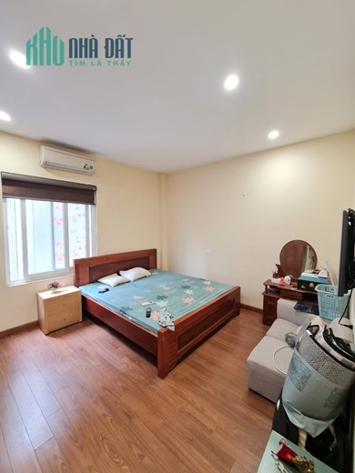HOT !! XEM NGAY Nhà  Quan Hoa Cầu Giấy 70m2, 4 tầng DÂN TỰ XÂY CHẮC CHẮN, Ngõ thông thoáng ở ngay