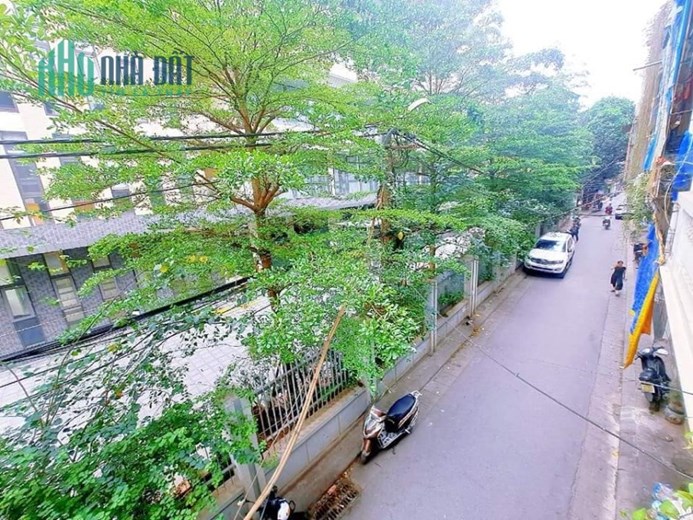 BÁN NHÀ NGÕ PHỐ BẠCH MAI HAI BÀ TRƯNG. VỈA HÈ Ô TÔ TRÁNH.GIÁ NHỈNH 200TR/M2