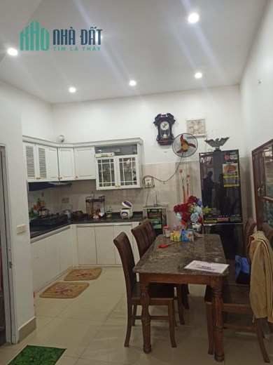 Bán nhà 46m x 3 tầng ngõ 46 Lạch Tray thông Hàng Kênh giá vô địch chỉ 2.2 tỉ nhà đẹp