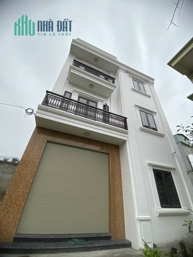 Bán nhà xây mới 3 tầng độc lập, diện tích 60m, GIÁ 2.89 tỉ tại Khúc Thừa Dụ, xây như Villa