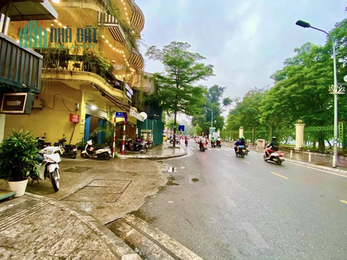 Bán nhà Nguyễn Đình Chiểu - Hai Bà Trưng 50m*5 Tầng gái 16 Tỷ