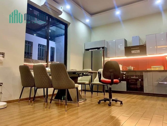 Bán nhà ngõ 88 Trung Kính, Cầu Giấy 105m x 4T giá 25.5 tỷ, vỉa hè, ô tô, kinh doanh