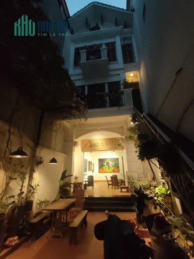 Bán nhà mặt phố Thổ Quan - Khâm Thiên, ô tô,  kinh doanh, nở hậu, 140m, 18 tỷ.