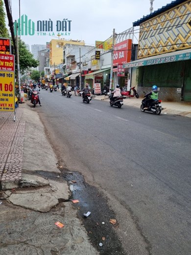 Bán nhà hẻm đường 13, gần đại học Tôn Đức Thắng, 45m2, 4.xx tỷ