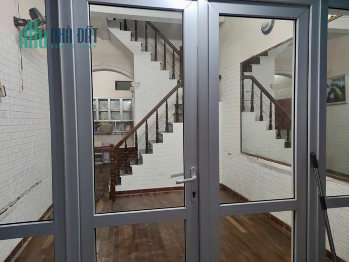 CẦN BÁN GẤP NHÀ PHỐ KHƯƠNG TRUNG, 34M2, MT 3.6M, 3 NGỦ, GẦN Ô TÔ, 3.42 TỶ, 0382328365.