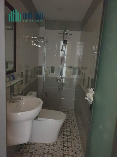 Bán Nhà Hẻm Xe Hơi Nguyễn Xí, 57m2 (4m X 14m), 5 Tầng 6PN, Khu Phân Lô VIP