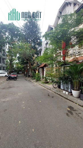 💥 Biệt thự Sân vườn VIP Trung Hòa Nhân Chính, 3 Thoáng, 140m2 5T MT 9m, Chỉ 45,5 Tỷ 💥