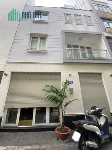 Bán Nhà Hẻm Xe Hơi Nguyễn Xí, Khu Phân Lô VIP, 52m2 (7.2m X 7.5m), 3 Tầng Giá Rẻ