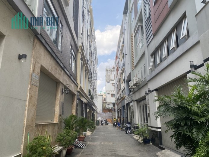 Bán Nhà Hẻm Xe Hơi Nguyễn Xí, Khu Phân Lô VIP, 52m2 (7.2m X 7.5m), 3 Tầng Giá Rẻ
