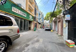 Nhà hẽm 5m, sát mặt tiền, Nguyễn Tri Phương Q10, 35m2 nhỉnh 6 tỷ.