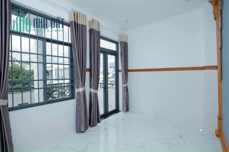 bán nhà Nguyễn An Ninh 1 trệt 2 lầu mới về ở ngay ngang 5m2 giá 2ty250tr