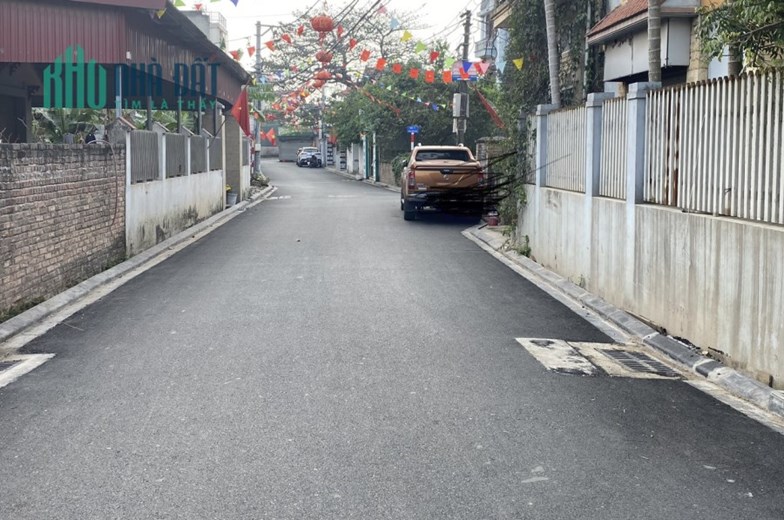 Bán nhà Cự Khối, Ô tô tránh, Kinh doanh, 57 m2, 5 tầng, chỉ 3,65 tỷ.