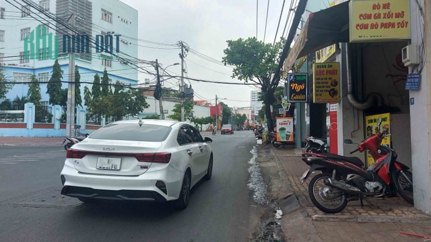 ĐI NƯỚC NGOÀI GẤP ĐỂ LẠI KHÁCH THIỆN CHÍ GIÁ YÊU THƯƠNG 4X20M, HXH, VÕ VĂN NGÂN, 3PN, 2T, THIẾT KẾ