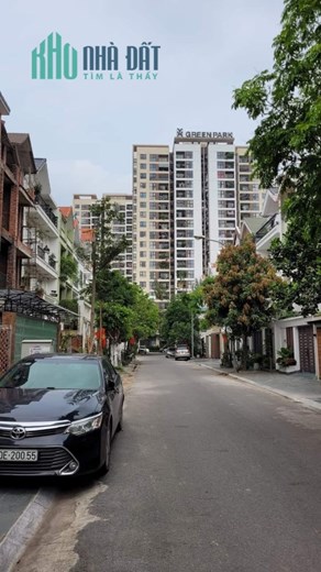 NHỈNH 3 TỶ CÓ NGAY NHÀ PHỐ NGỌC LÂM 45M , GẦN PHỐ