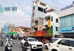 BÁN NHÀ MẶT TIỀN CHỢ TÂN ĐỊNH, QUẬN 1, 7 TẦNG, NGANG 4.2 X 16, 15 TỶ 9.