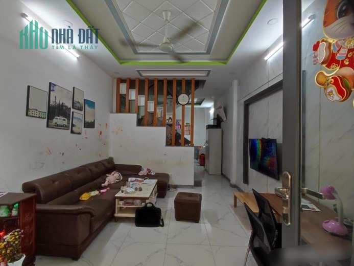 Chính chủ bán nhà 2 tầng đường tân kỳ tân quý, hẻm 4m thông, 63m2 chỉ 5 tỷ