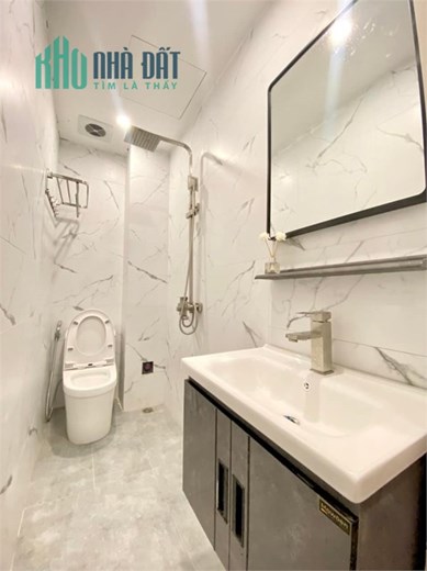 Bán nhà dòng tiền mới xây phố Lương Thế Vinh, ô tô, DT 120m2 8 tầng thang máy chỉ 26 tỷ