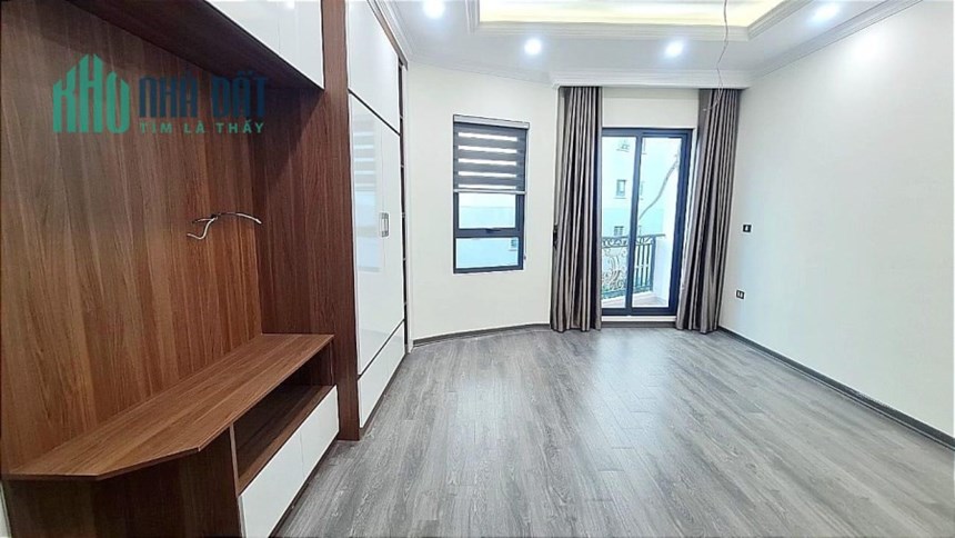 Nhà mới  Cầu Giấy 60mx8 tầng-Thang Máy-Gara ô tô-2 thoáng-Nhà mới-kinh doanh-dân trí cao giảm giá